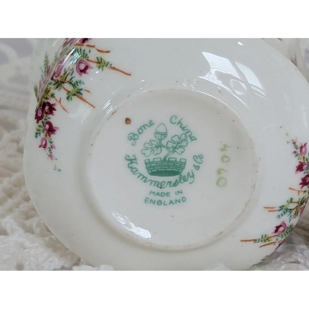 Hammersley China Cream and Sugar Set Pink Heather Gold Trim 4060 Made in England